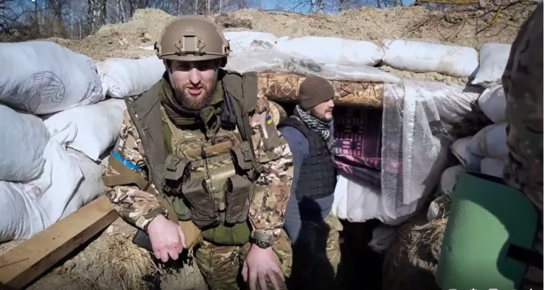 Чому не кожна людина зі зброєю – диверсант